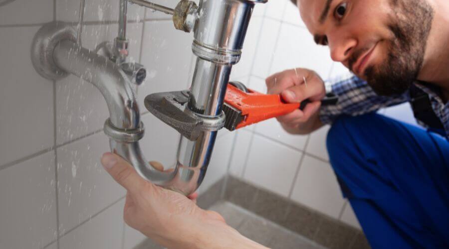 Professional clogged toilet repair in Liberal, MO